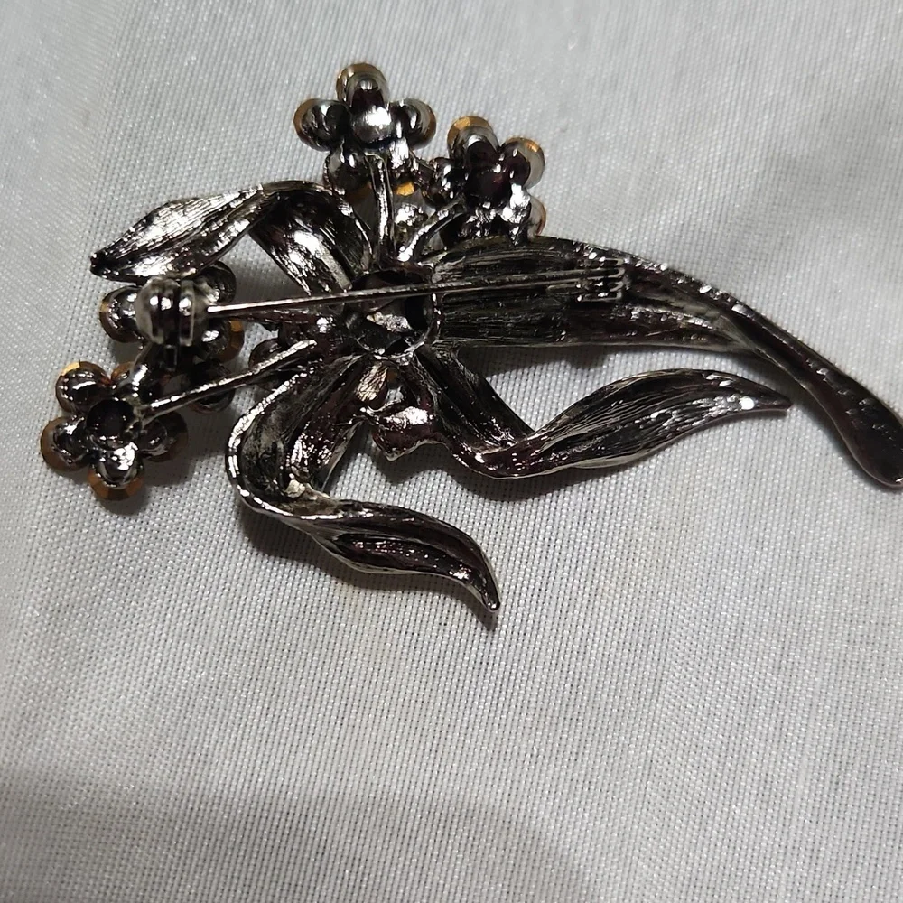 Vintage Rhinestone Brooch - Picture 3 of 4
